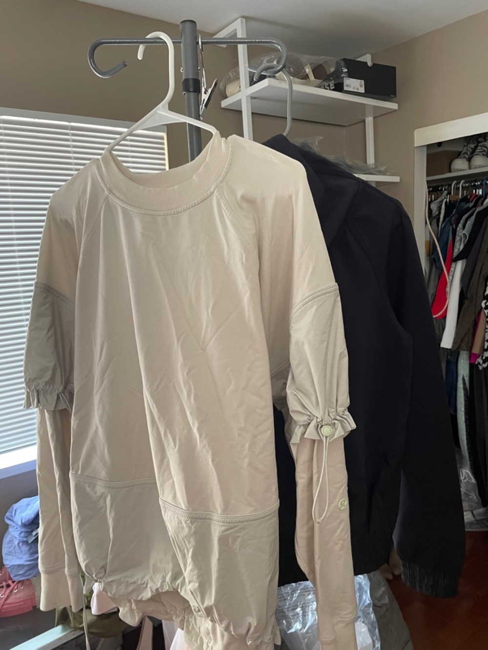 lululemon athletica  flash (ea) $69